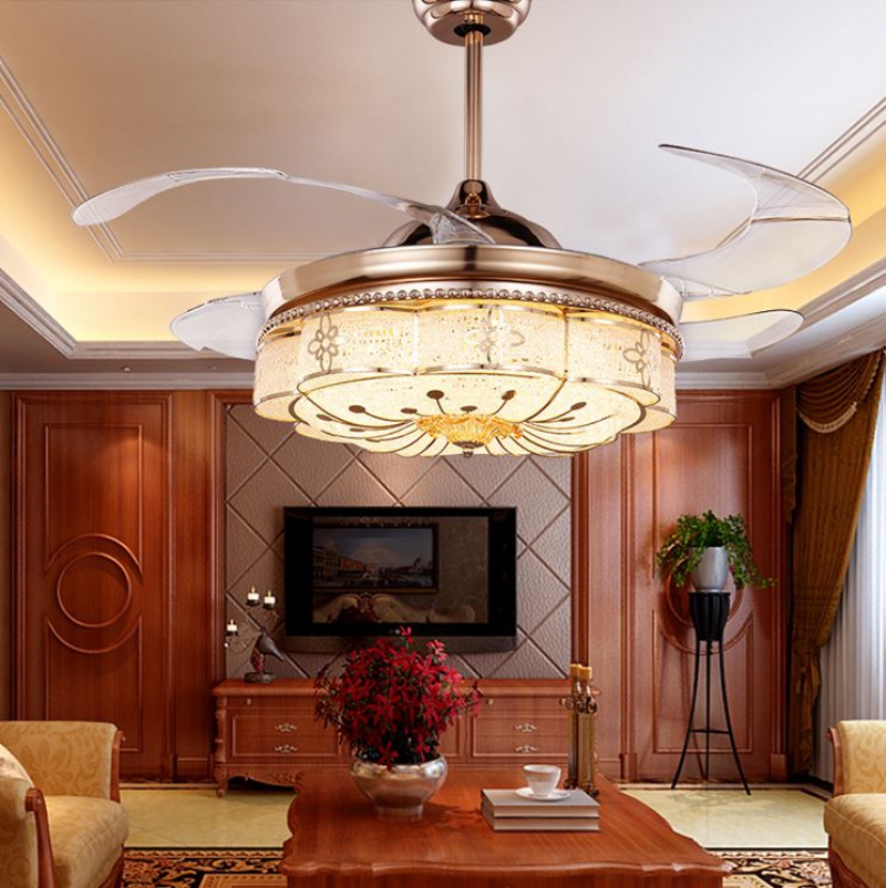 Vua bán quạt trần có gắn đèn chùm trang trí phòng khách hiện đại cao cấp giá rẻ tphcm