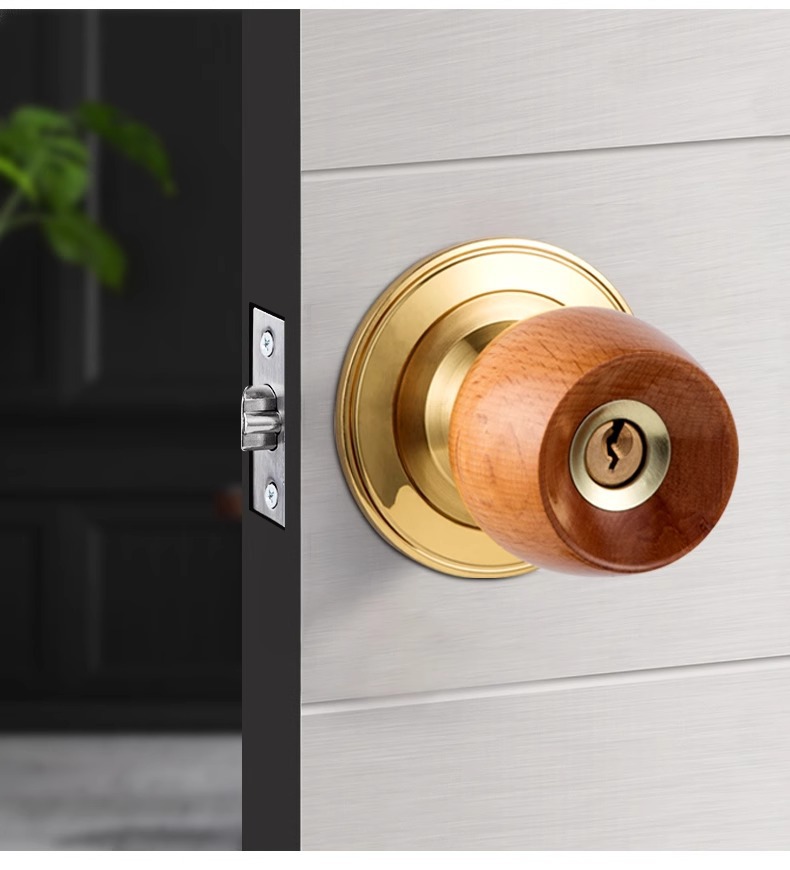 Khóa cửa tay nắm tròn bền đẹp an toàn cho mọi cửa 162