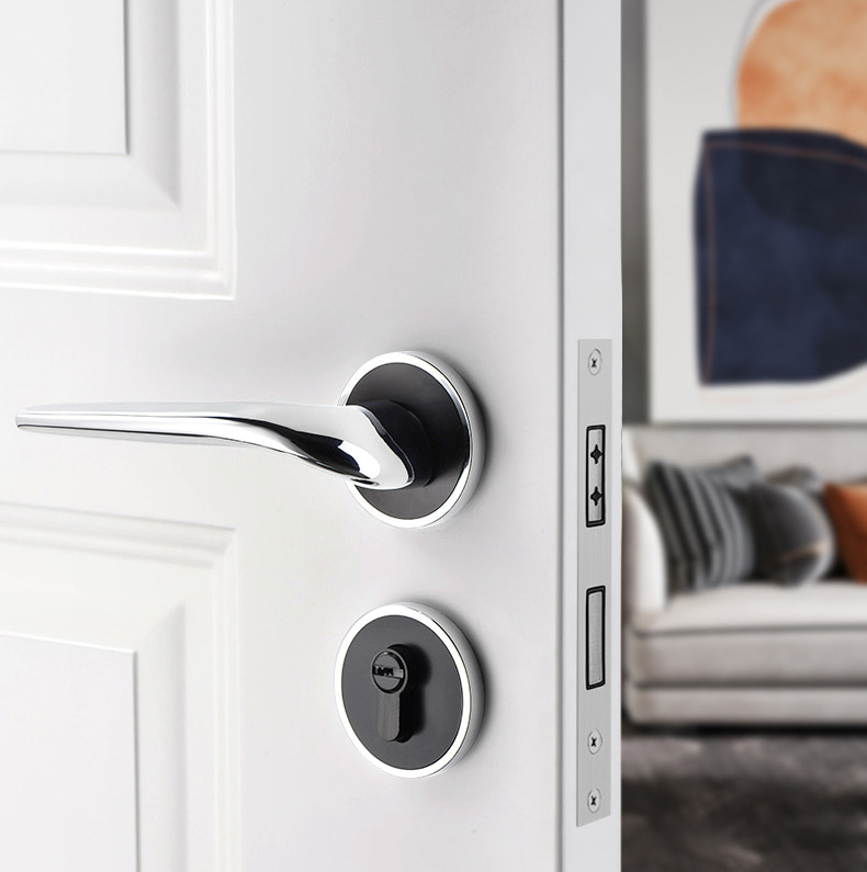 Trình tự thay lắp khóa cửa tay gạt đơn giản tại nhà