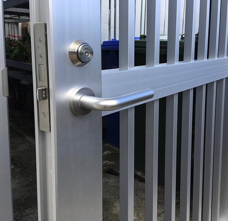 Khóa Cửa Tay Gạt Nào Phù Hợp Cho Cửa Gỗ, Cửa Nhôm, Cửa Sắt?
