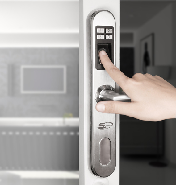 Khóa vân tay cửa sắt - Lựa chọn an toàn cho gia đình bạn