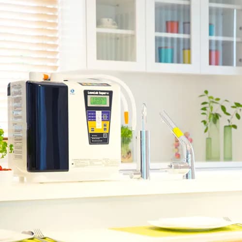 Uống nhiều nước điện giải có tốt không?