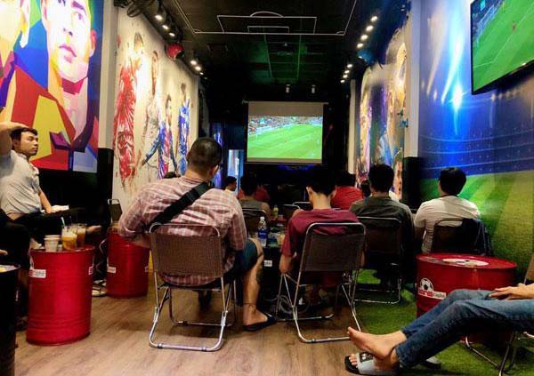 Những không gian quán cafe nào thu hút khách hiện nay?