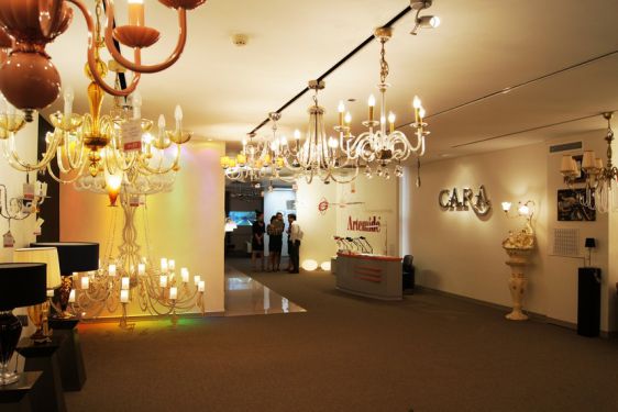 Tư vấn mở showroom kinh doanh đèn trang trí cần những gì