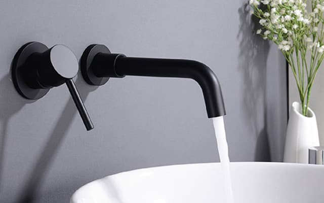2 Đặc điểm nổi bật của vòi nước rửa mặt âm tường ít ai biết