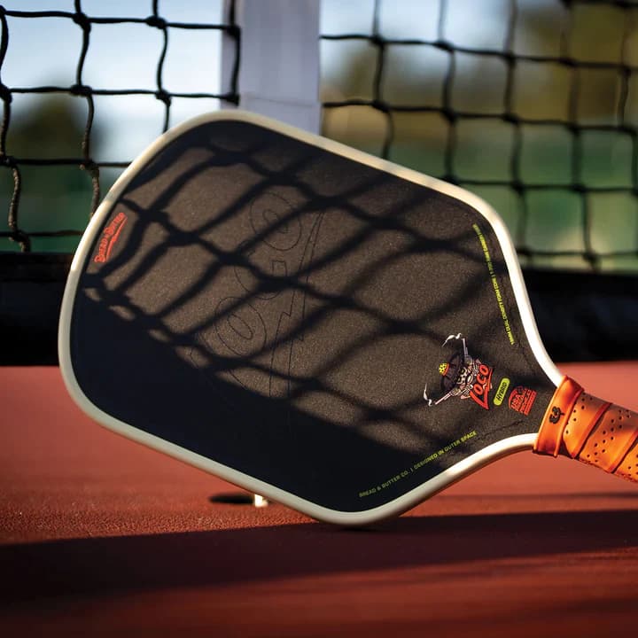 Địa chỉ bán vợt chơi pickleball cho người mới chuyên nghiệp chính hãng ở đâu giá rẻ tphcm?