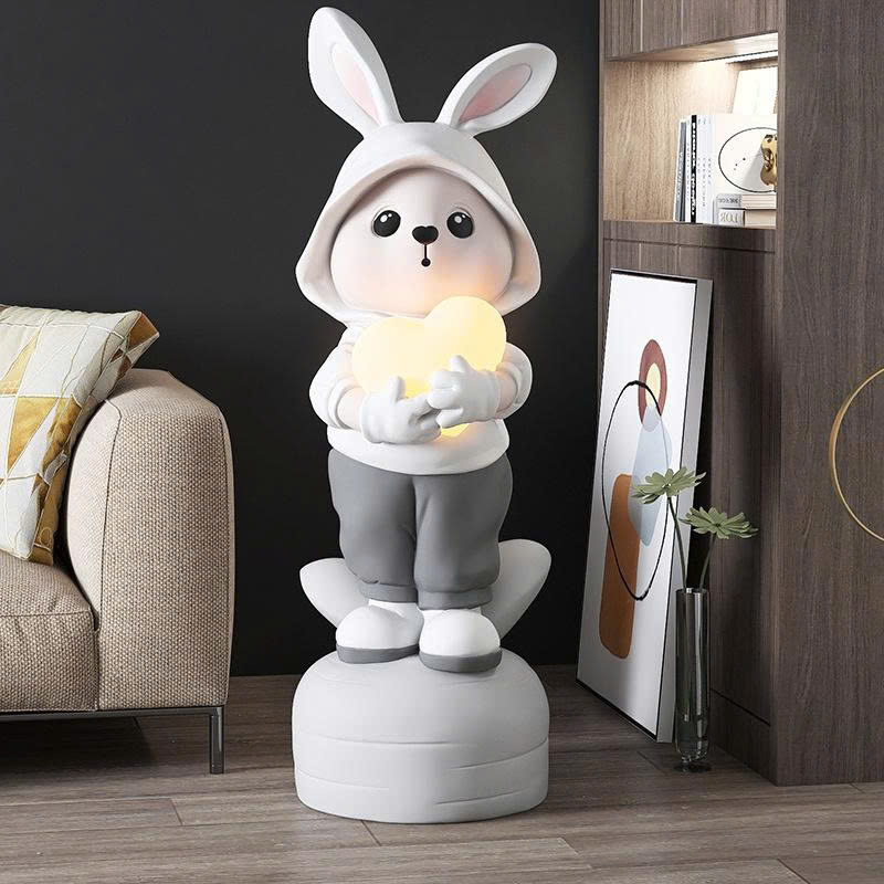 Tượng decor trang trí thỏ đội mũ cầm trái tim dễ thương 022