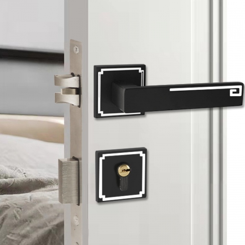 Bật Mí Các Loại Khóa Cửa Gỗ Phổ Biến Hiện Nay
