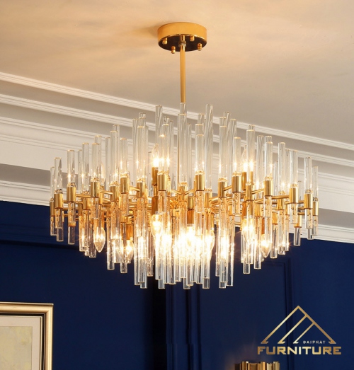 Những chiếc đèn chùm pha lê sẽ khiến cho phòng khách của bạn càng thêm phong cách và đẳng cấp trong năm