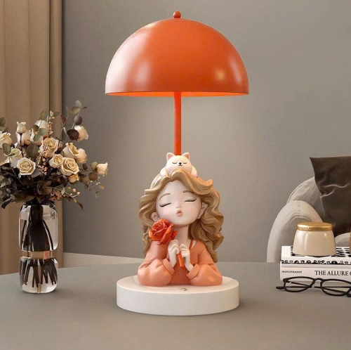 Đèn để bàn hình cô gái decor trang trí 014