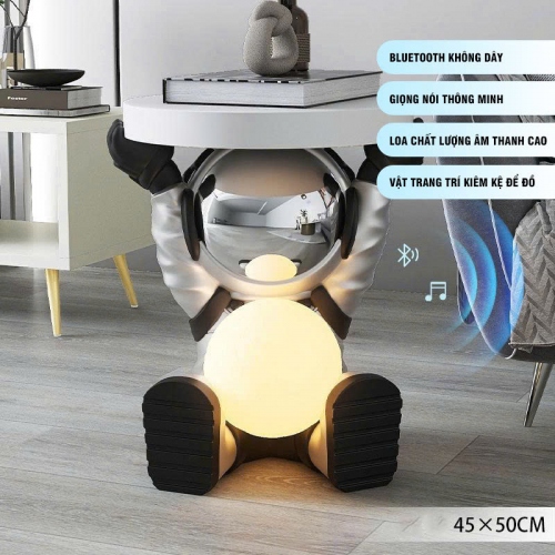Đồ decor trang trí kết hợp bàn để đồ hình phi hành gia ngồi có đèn LED kết hợp bluetooth 010