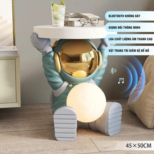 Đồ decor trang trí kết hợp bàn để đồ hình phi hành gia ngồi có đèn LED kết hợp bluetooth 010
