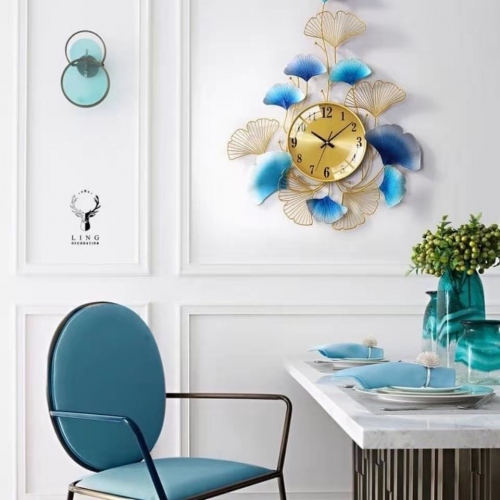 Đồng hồ treo tường trang trí phòng khách đẹp 320