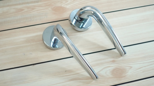 Khóa Cửa Tay Gạt Cửa Nhôm – Giải Pháp An Toàn Và Sang Trọng Cho Ngôi Nhà Hiện Đại