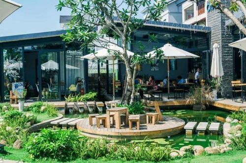 Những không gian quán cafe nào thu hút khách hiện nay?