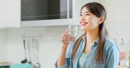 Thận yếu nên uống nước như thế nào là đúng cách?