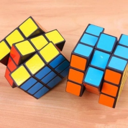 Bộ đồ chơi khối Rubik cho trẻ 005