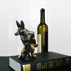 Kệ để rượu decor trang trí tượng thần Anubis ngồi...