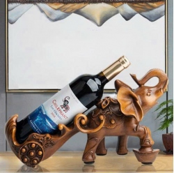 Kệ đựng rượu trang trí decor voi kéo xe phong thủy sang...