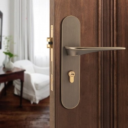Khóa tay gạt inox 304 thật – giả phân biệt như thế nào?
