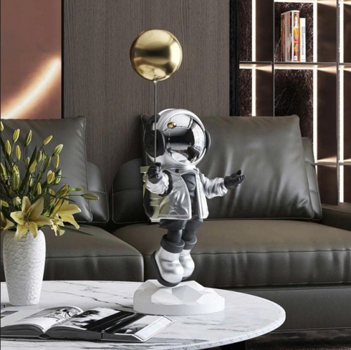 Tượng hình phi hành gia dùng decor trang trí độc lạ 005